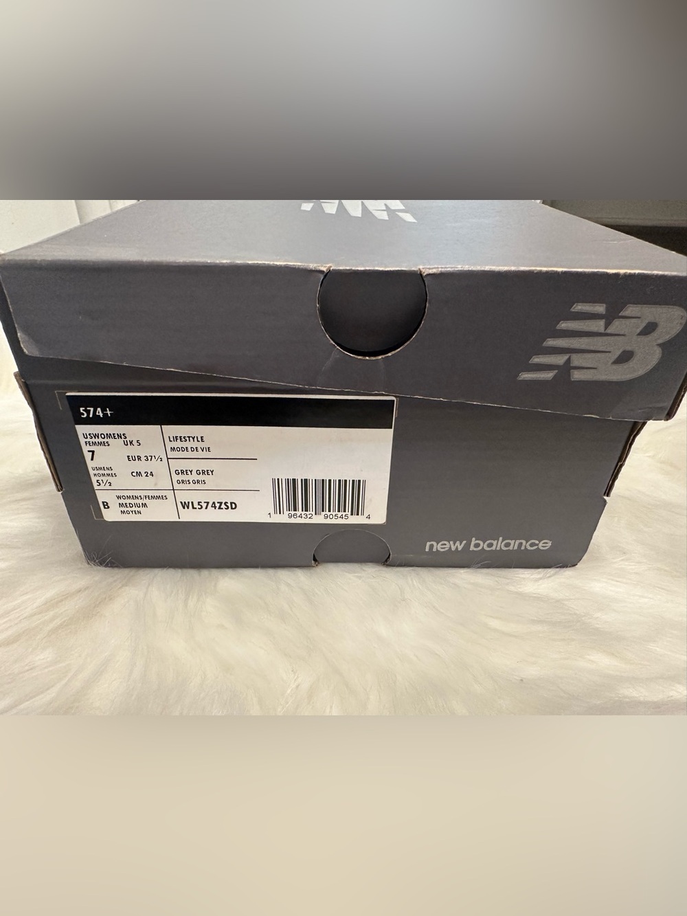 New Balance Women's Light Gray and White Platform Lace-Up Sneakers - Picture 5 of 5